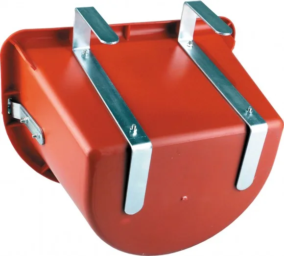 Comedero Portatil Caballos Rojo con Asa
