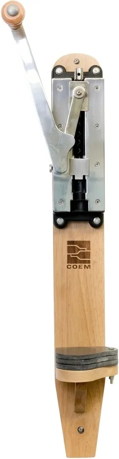 Descorchador Sidra Inoxidable Pared Madera