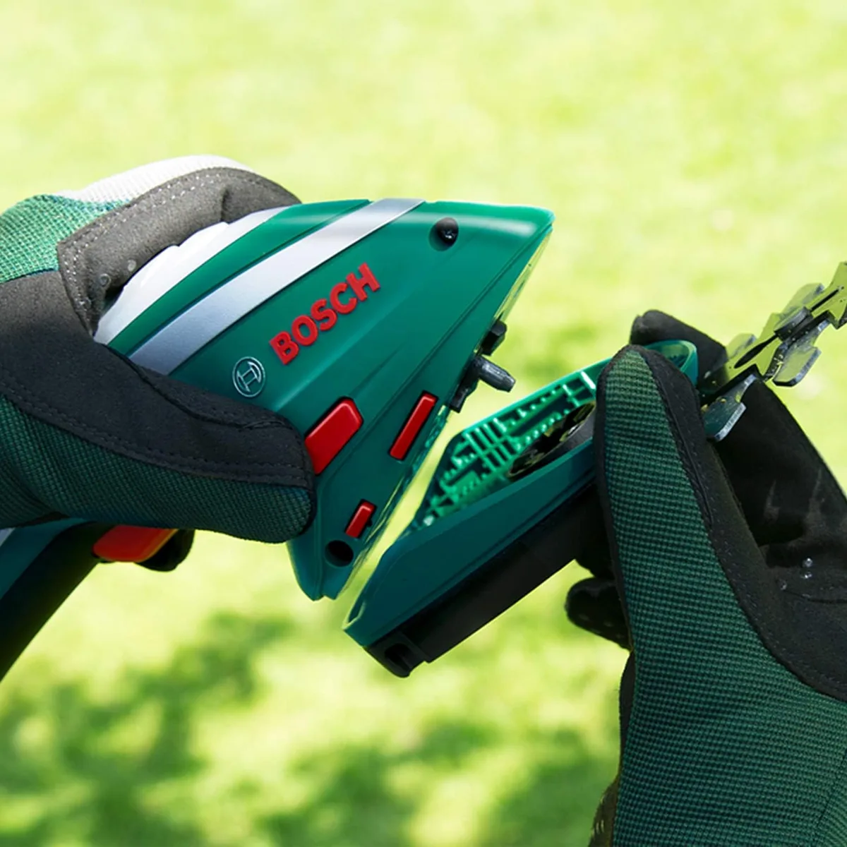 Tijeras Cortasetos y Cortacesped Bosch Isio — foto 3