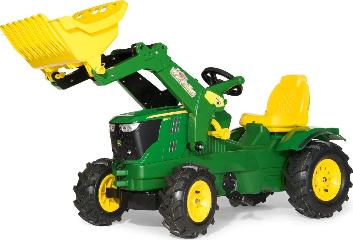 Tractor John Deere con Bulldozer 6210r Ruedas Neumaticas