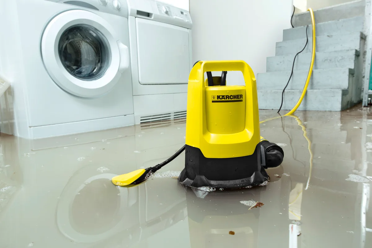 Bomba Sumergible Karcher Sp5 Dirt  + Manguera de EvacuaciÓn — foto 2