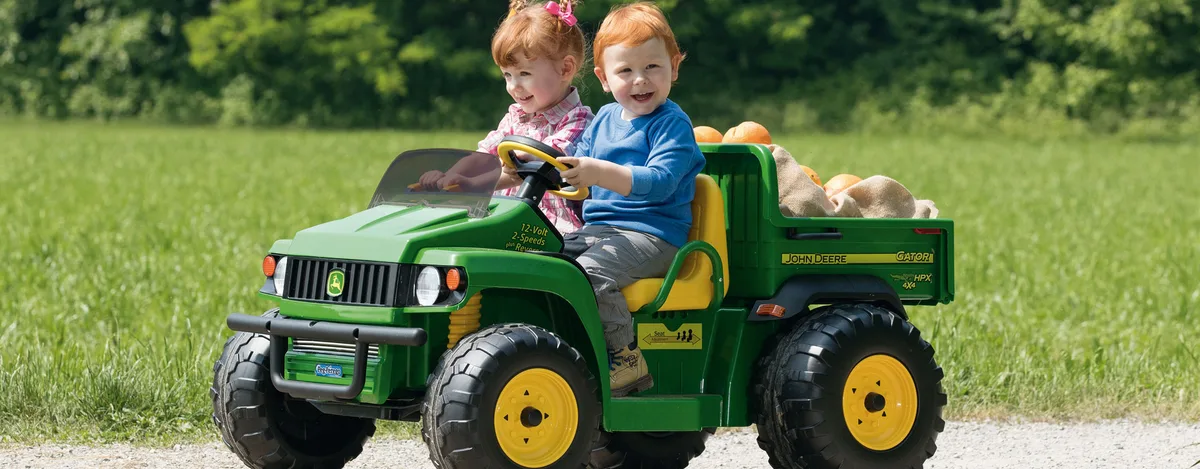 Tractor Electrico John Deere Gator Hpx — foto 3