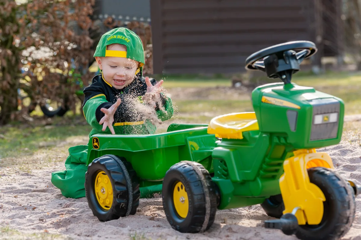 Tractor Triciclo con Pedales John Deere con Remolque — foto 4