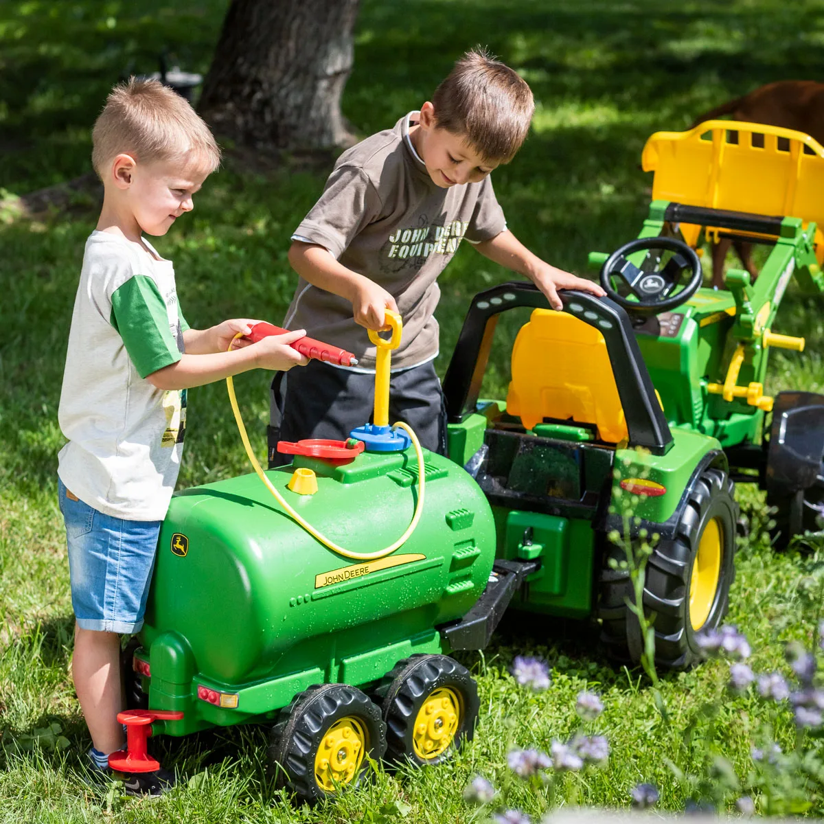 Remolque Camion Cisterna John Deere — foto 4