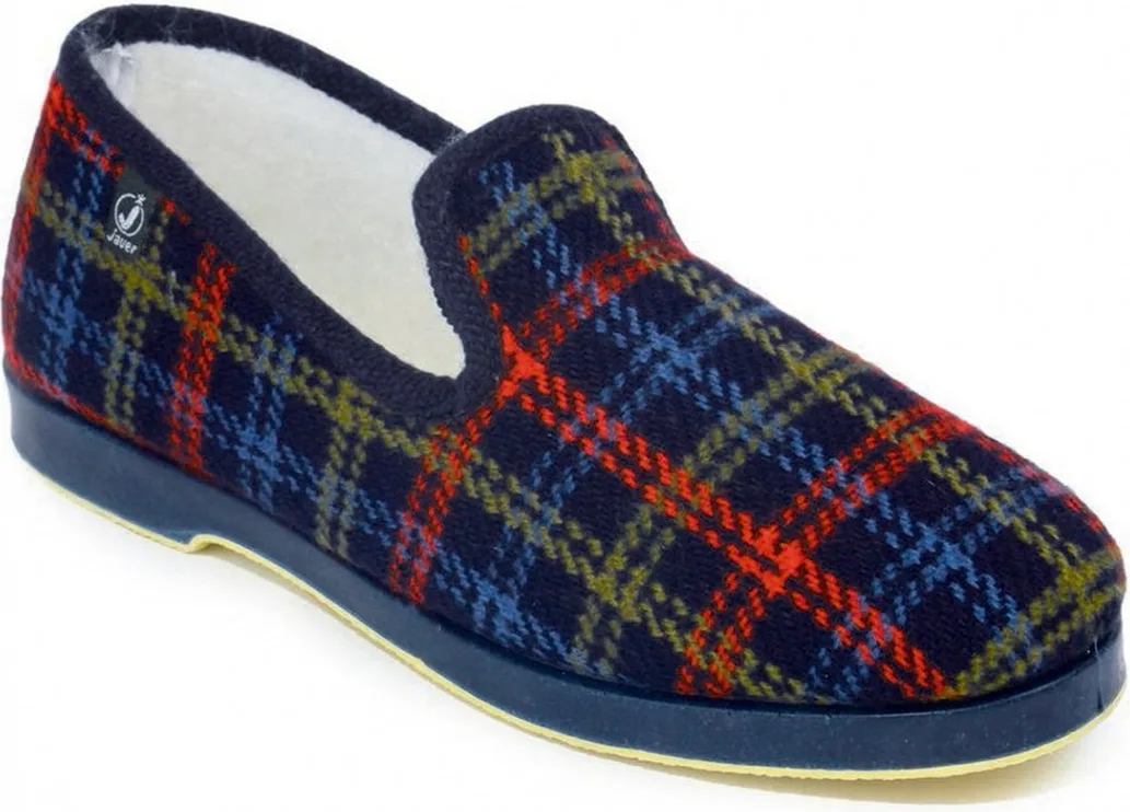 Zapatilla Forrada Señora Modelo 120