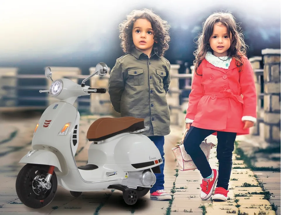 Moto Vespa infantil Jamara Gts 125 Blanco 12v — foto 6