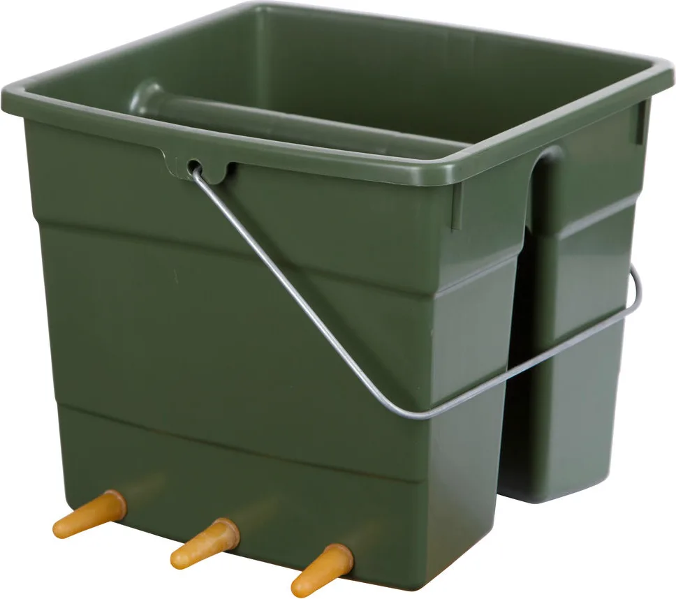 Cubo Biberon Corderos 10 Litros 6 Tetinas