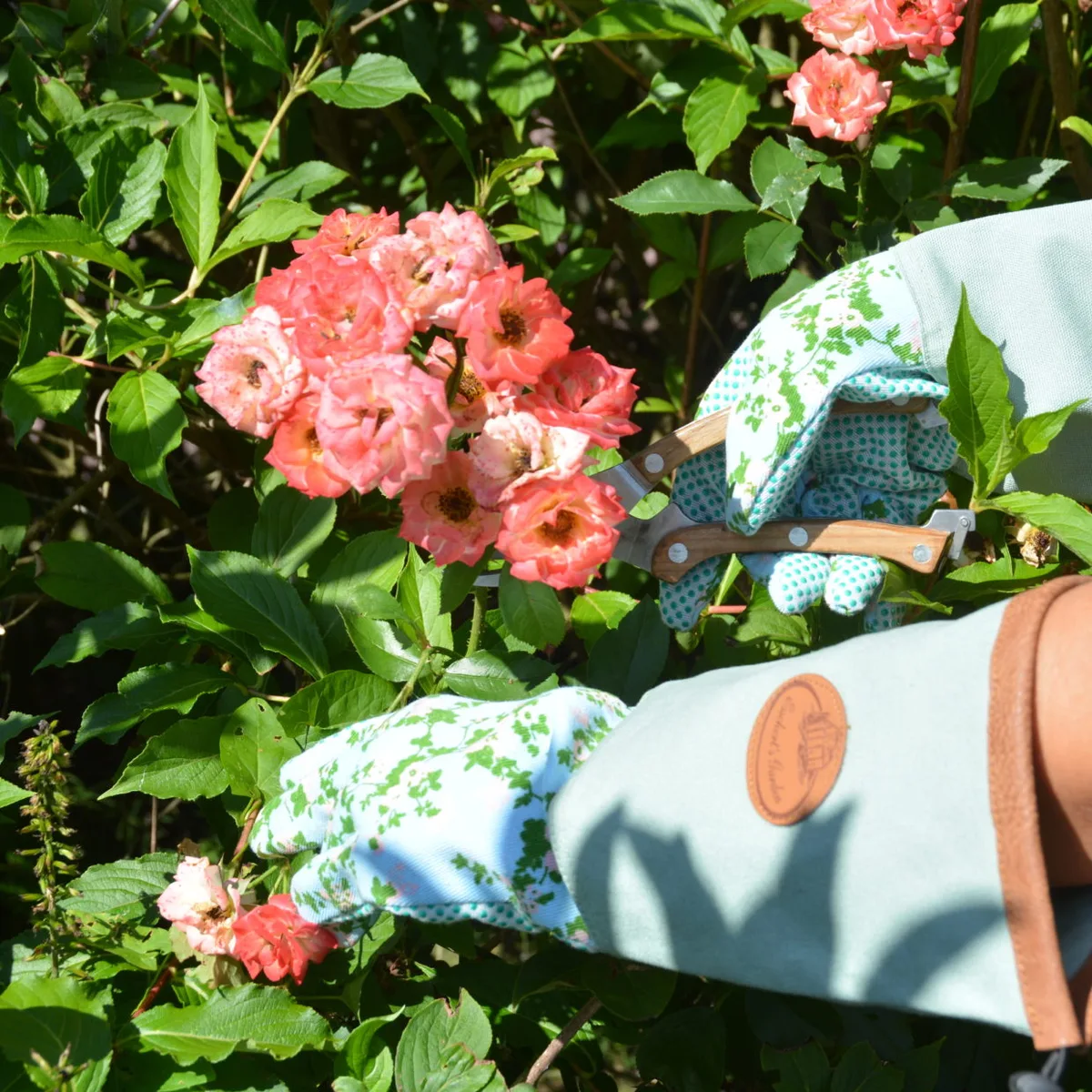 Guante Largo de Jardin con Estampado de Rosas — foto 2