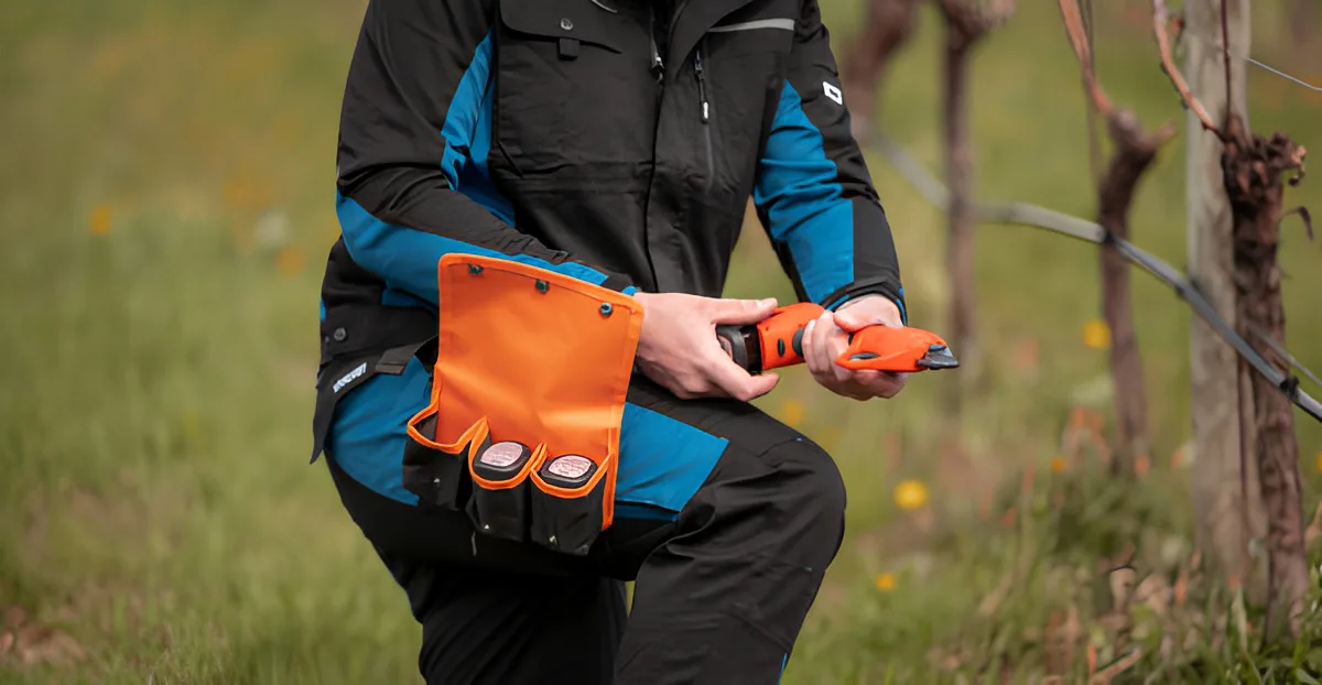 Funda para Baterías Tijera Poda Stocker — foto 3
