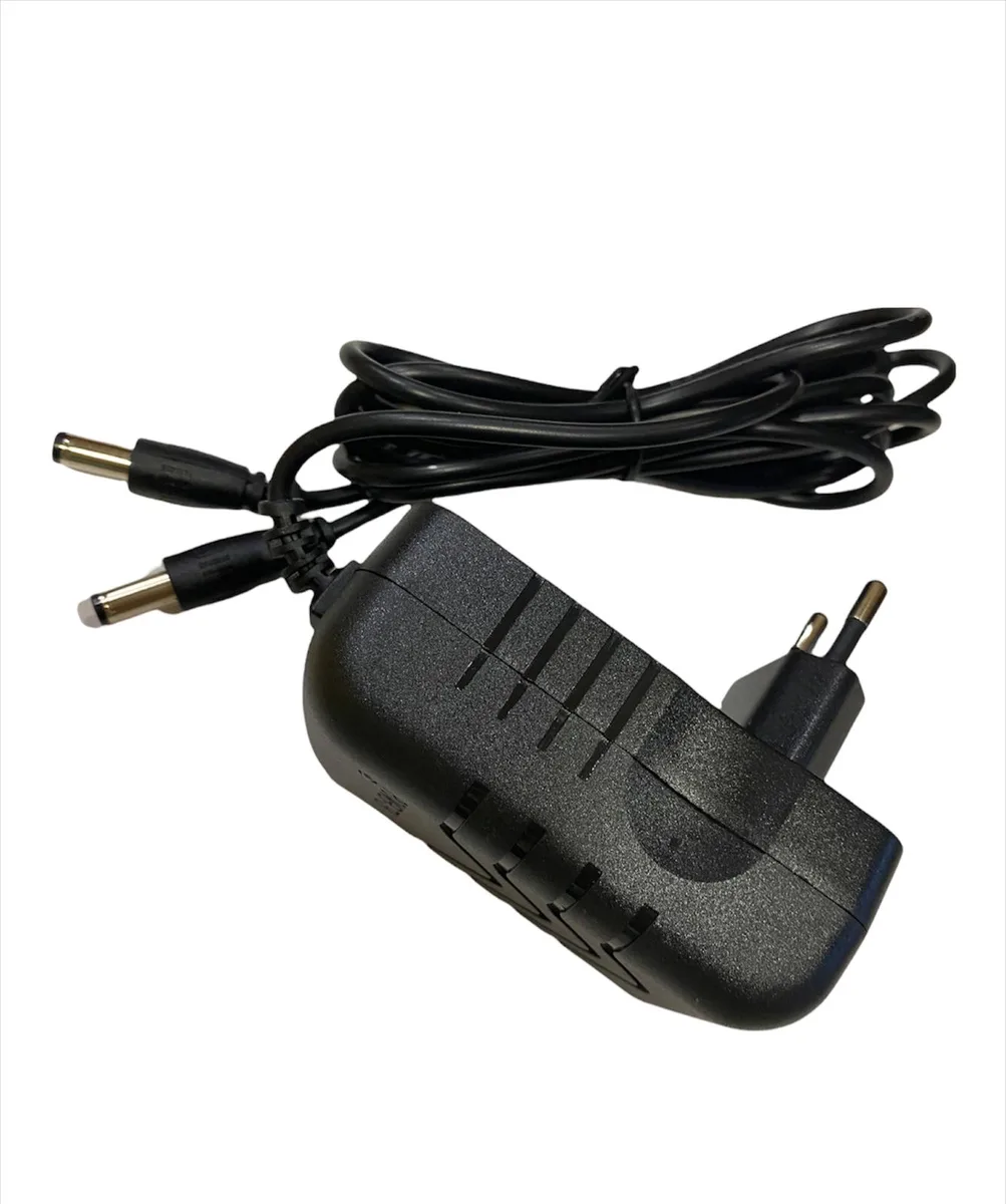 Cargador Bateria 21V TPB3003