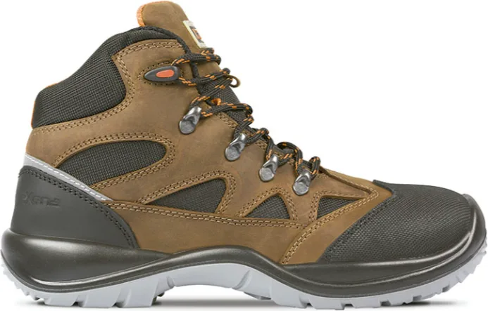 Bota Trekking Exena Borneo T39