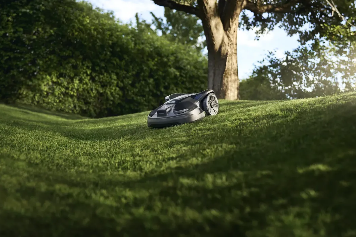 Robot Cortacesped Automower Husqvarna 320 NERA Version 2025 — foto 6