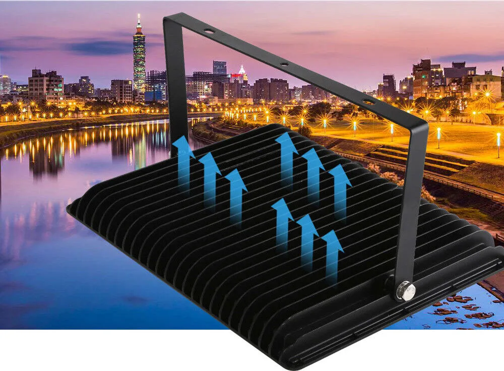Foco Slim Led de Aluminio 150 W — foto 9