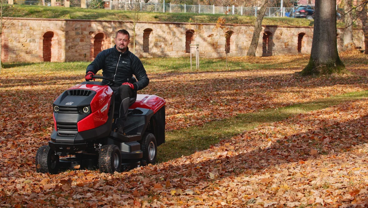 Tractor cortacésped SECO Challenge AJVI 92 cm · recogedor 300 L — foto 17