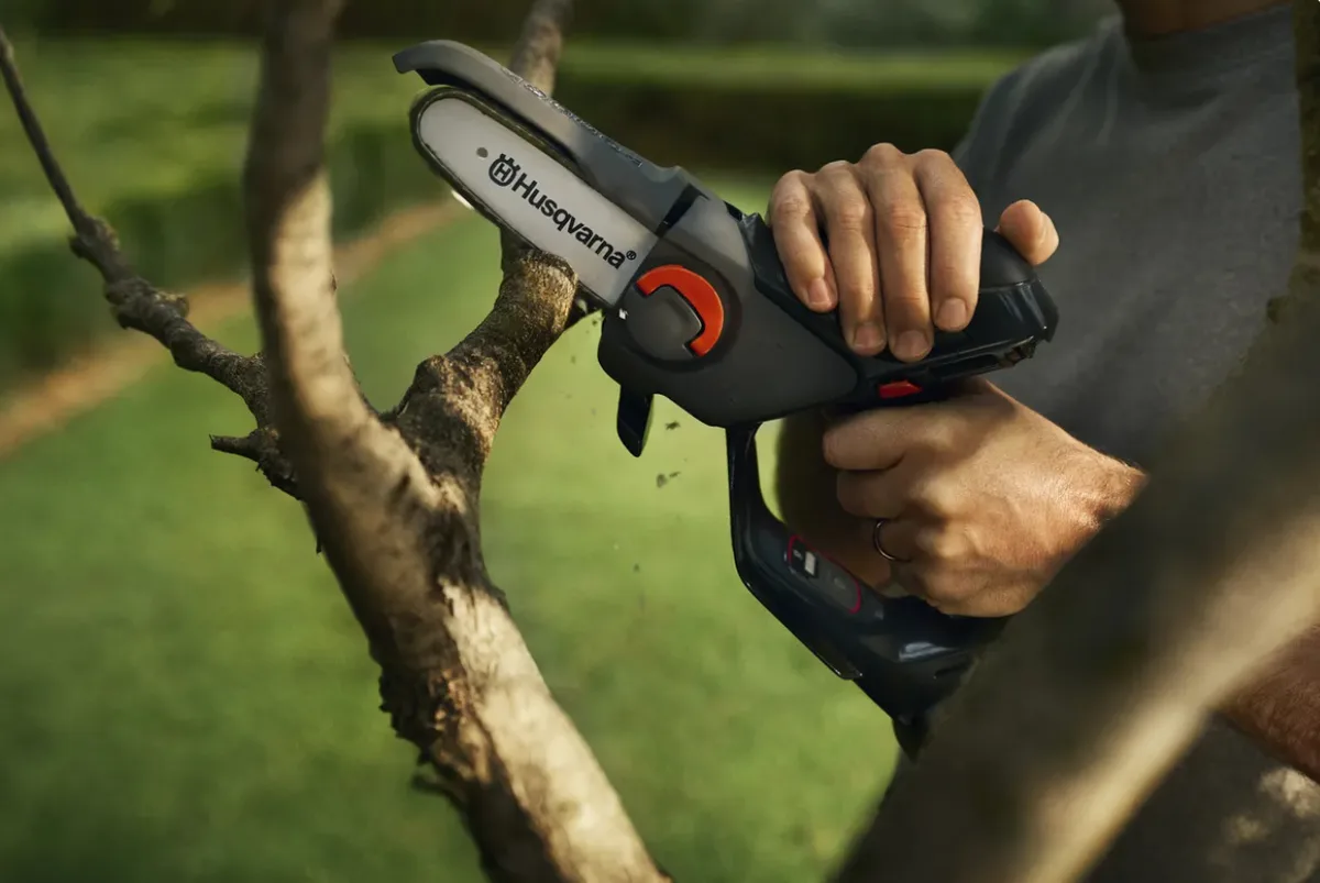 Kit Podadora Aspire Husqvarna P5 + Barra Telescopica +Bateria 4,0 Ah y Cargador 18V — foto 8