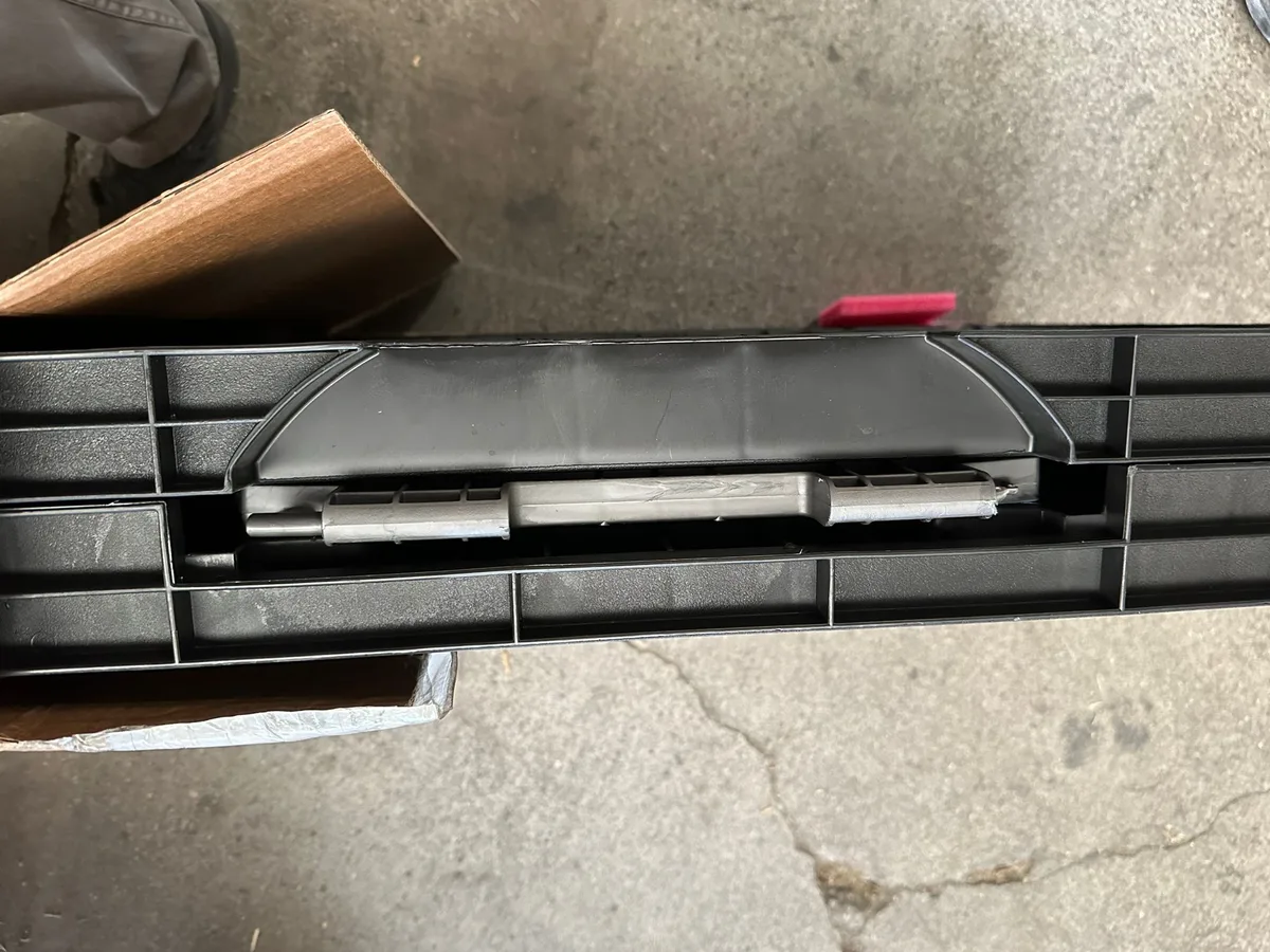 Mesa Trabajo Plegable Keter SIN MANILLA — foto 3