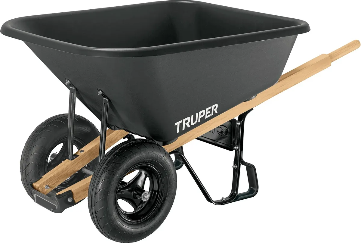 Carretilla de Plastico Truper 175L Doble Rueda Neumática