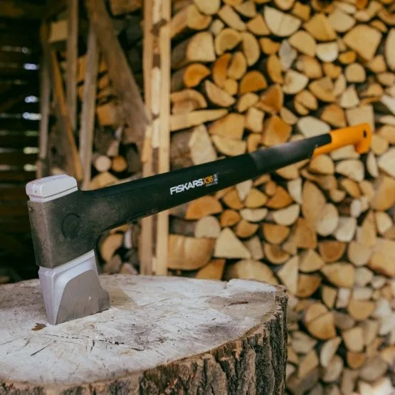 Hacha de Rajar X-series X32 Fiskars Hoja L — foto 10