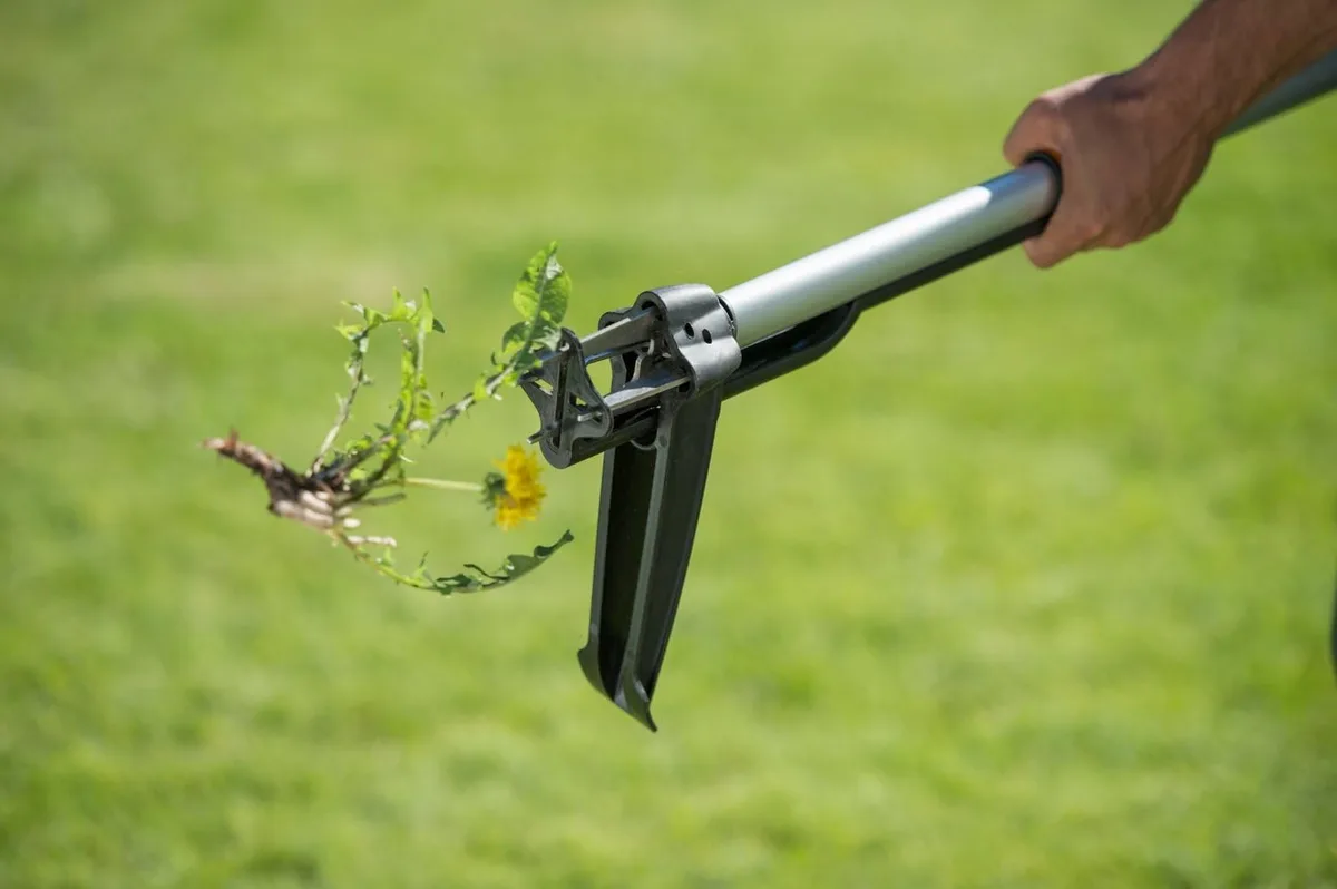 Extractor Malas Hierbas Telescopico SmartFit Fiskars — foto 7