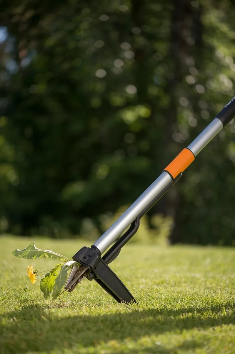 Extractor Malas Hierbas Telescopico SmartFit Fiskars — foto 8
