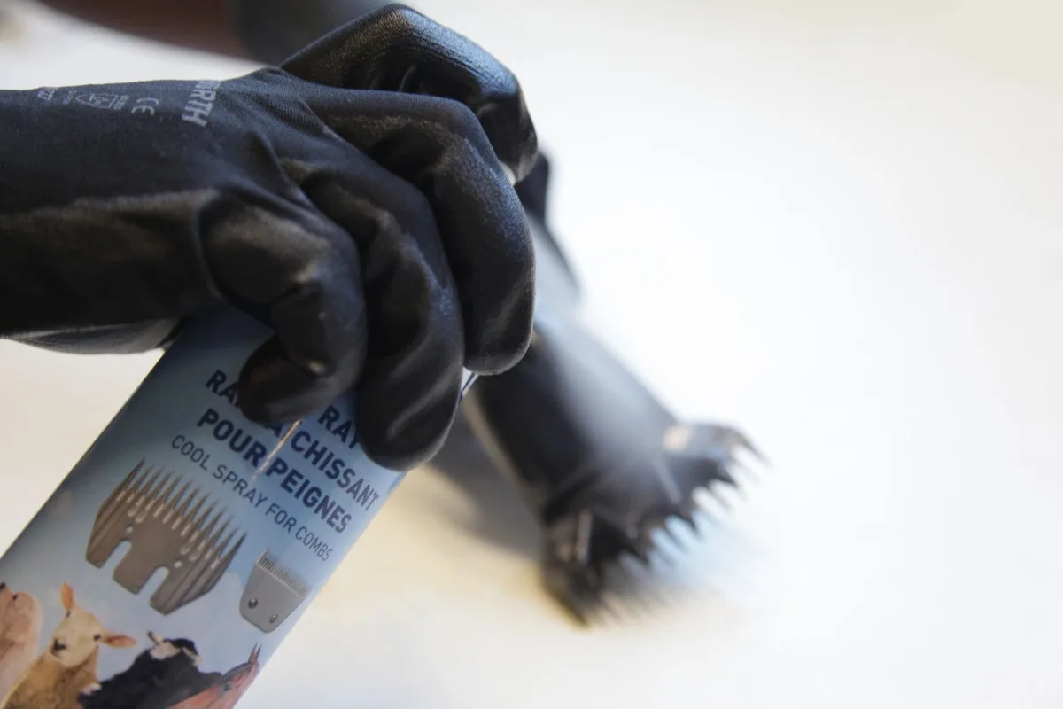 Spray Lubricate para Esquiladoras — foto 4