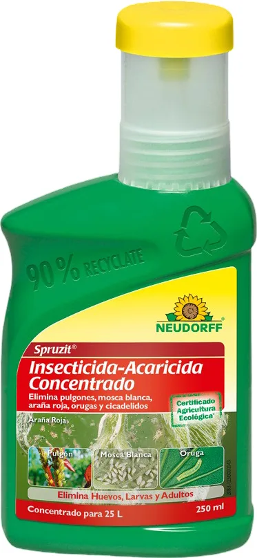 Insecticida Acaricida Concentrado Spruzit 250ml