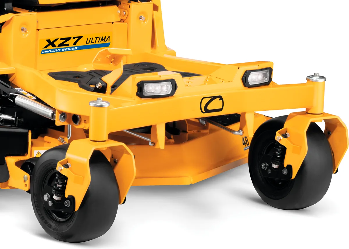 Tractor Cortacesped Giro 0 con volante Cub Cadet XZ8 S137i Ultima — foto 3