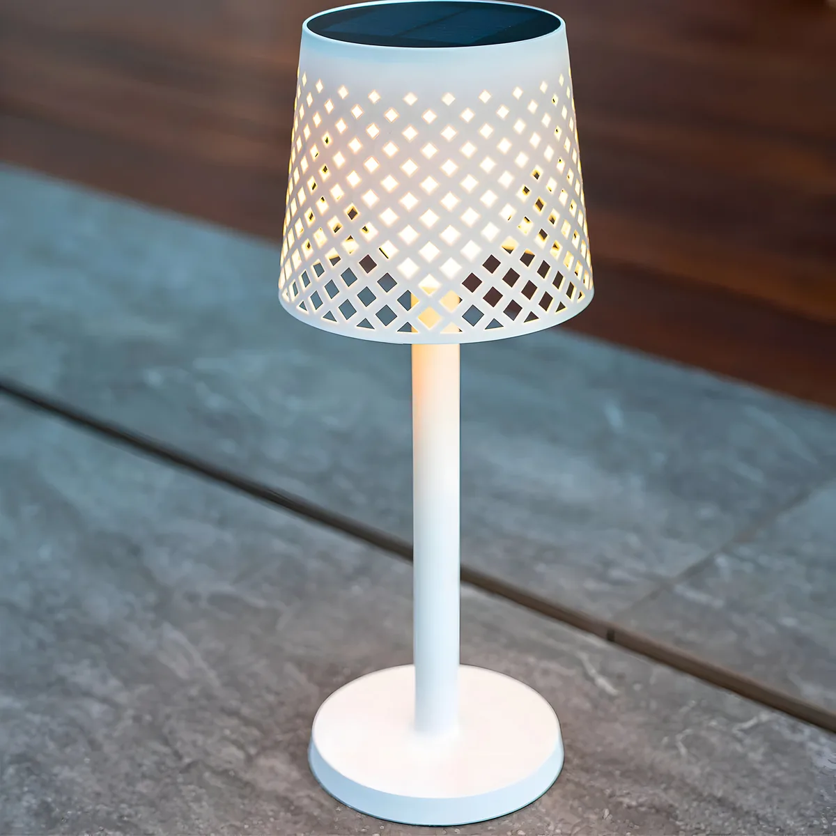 Lampara Solar Blanca Greta 5 en 1 — foto 6