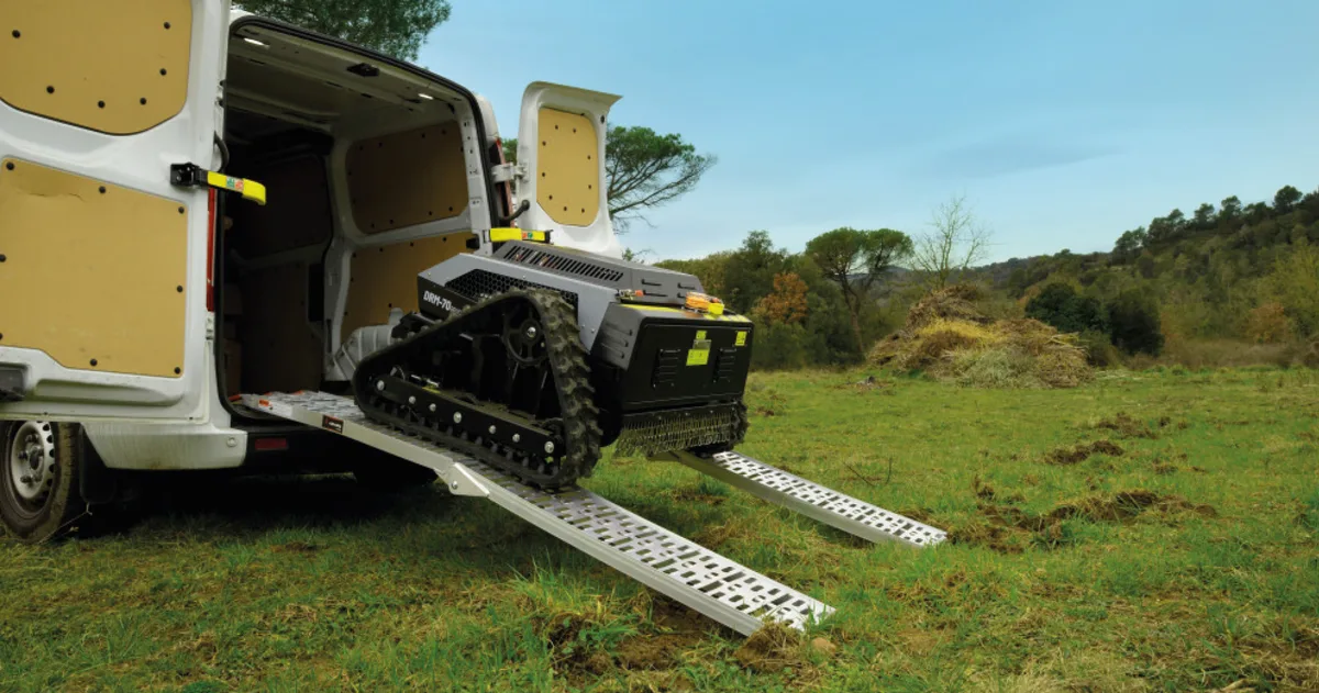 Robot Desbrozadora Control Remoto Arvipo DRM-70 Brushless — foto 6