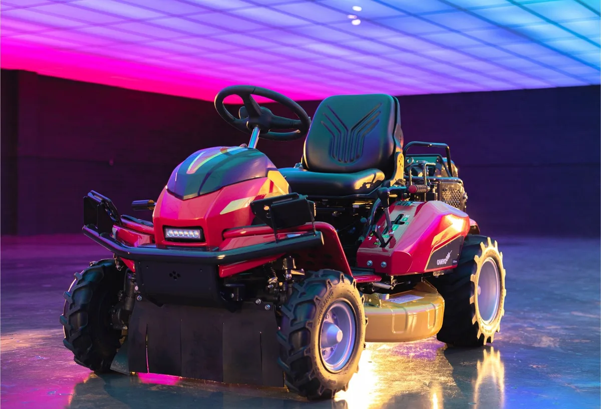 Desbrozadora Autopropulsada Canycom CMX 2408 — foto 6