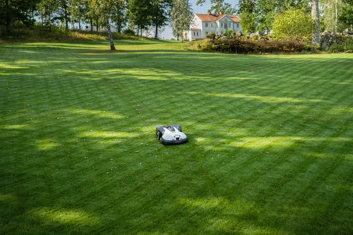 Robot Cortacesped Automower Husqvarna 430 Nera Vision Sin Cables — foto 5