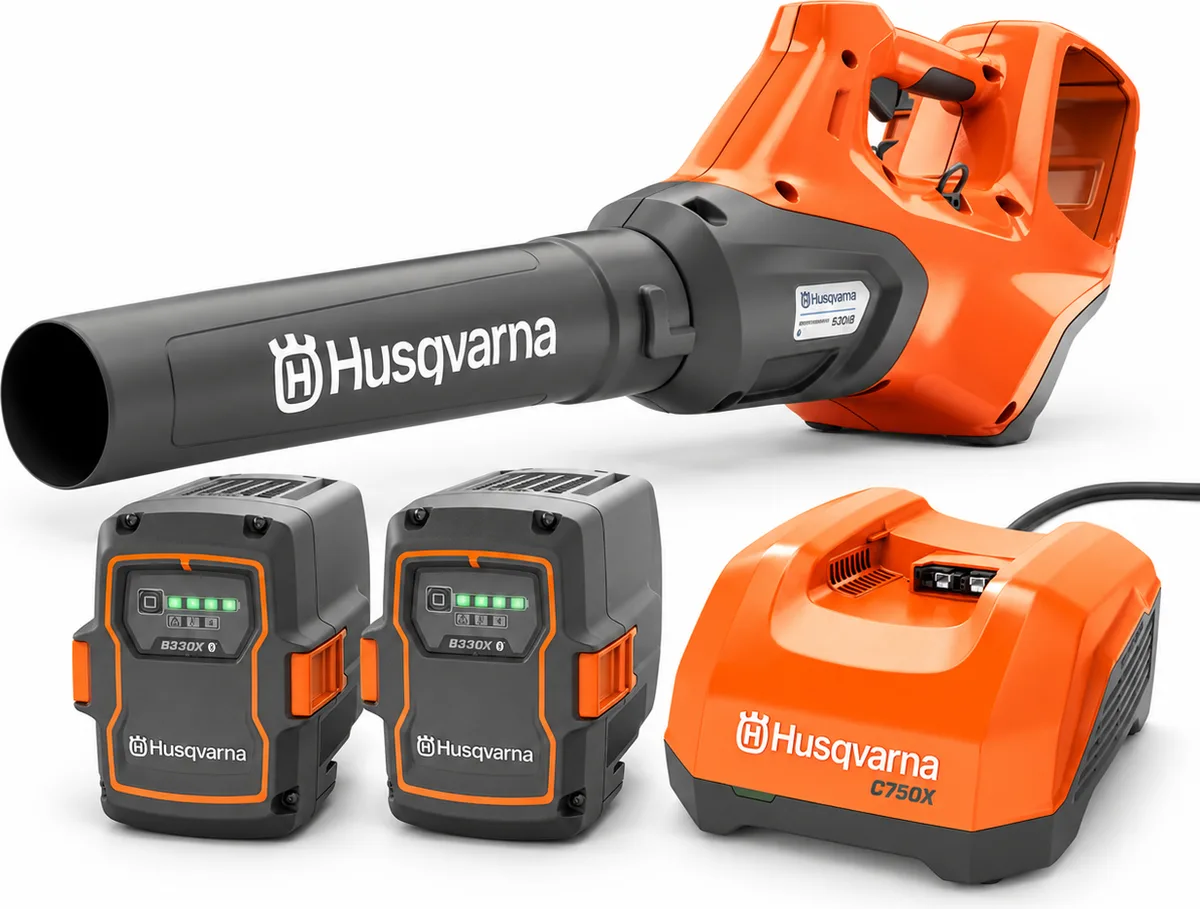Pack soplador Husqvarna 530iB + 2 baterías 40-B330X 9 Ah + cargador rápido 40-C750X