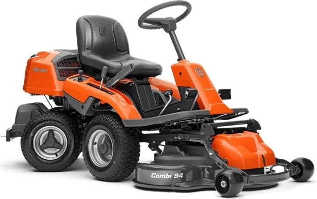 Rider Husqvarna R 216T AWD · solo máquina o con Combi 94 cm
